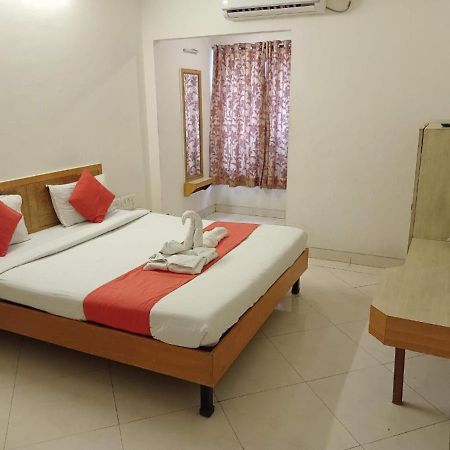 Hotel Kalasai Shirdi Εξωτερικό φωτογραφία