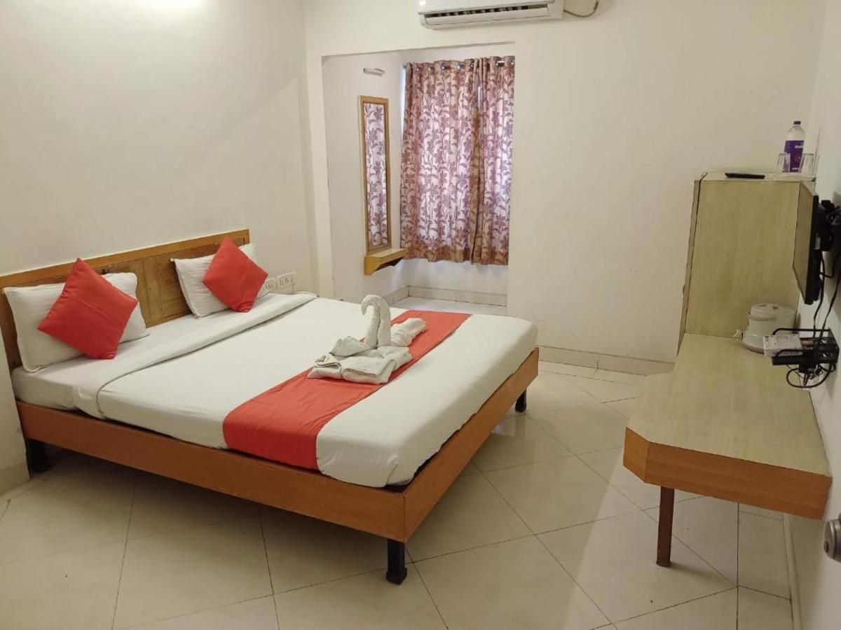 Hotel Kalasai Shirdi Εξωτερικό φωτογραφία